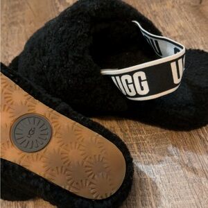 ~UGGS~